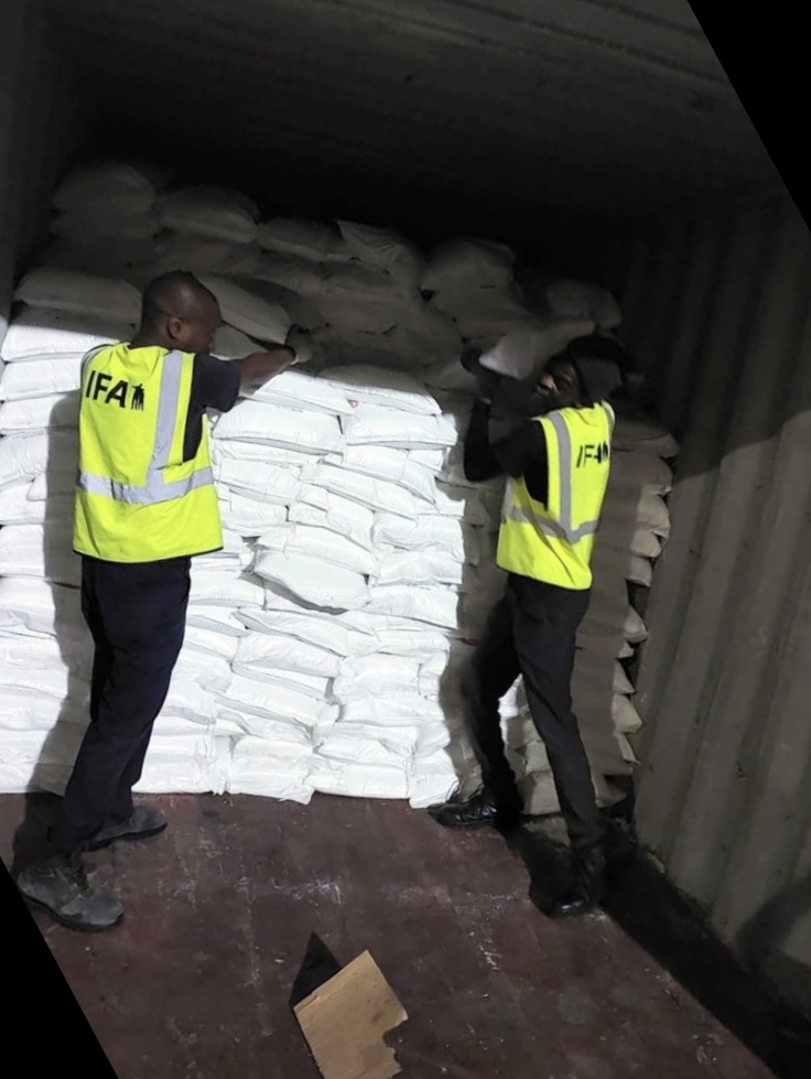 container pack image